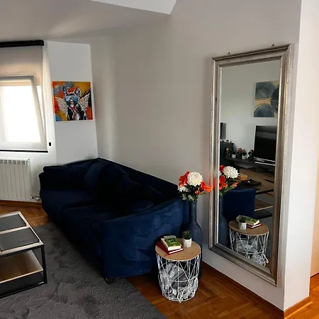 Apartment Penthouse With Garage
